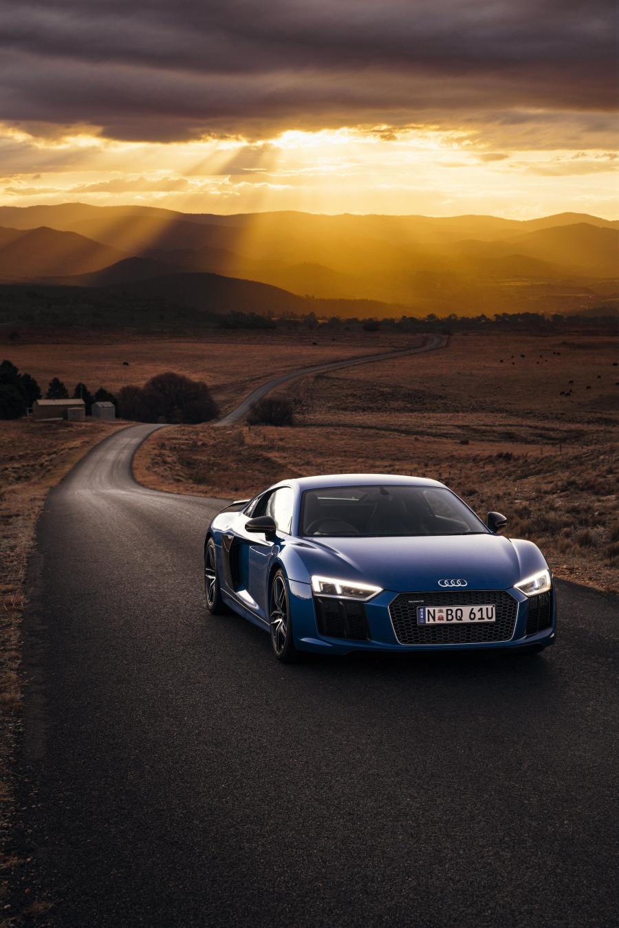  Audi R8 V10 Plus 2016 года  (AU) (фото 14 из 16)